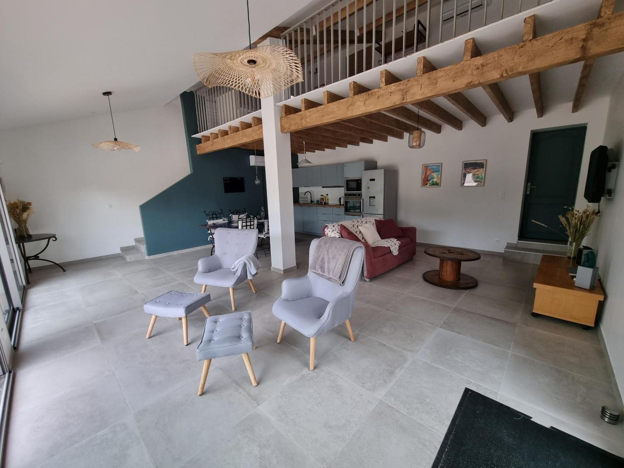 Maison A St Mitre Saint-Mitre-les-Remparts Екстериор снимка